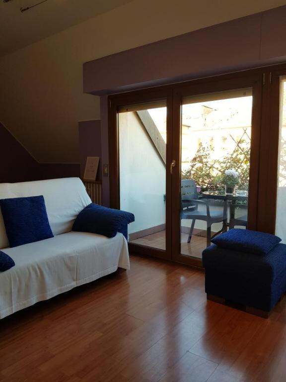 The Boheme Vintage Junior Suite ---- Cozy & Quiet & Comfortable With Private Bathroom & Fully Equipped Kitchenette & Cozy Balcony - Lift To 4Th Floor - Metro' Verde -Green Subway Porta Genova Milano Dış mekan fotoğraf